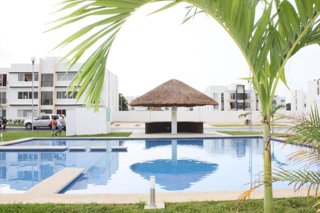 Depa De Playa C/Alberca Cerca De La 5A Avenida Apartment Playa del Carmen Luaran gambar