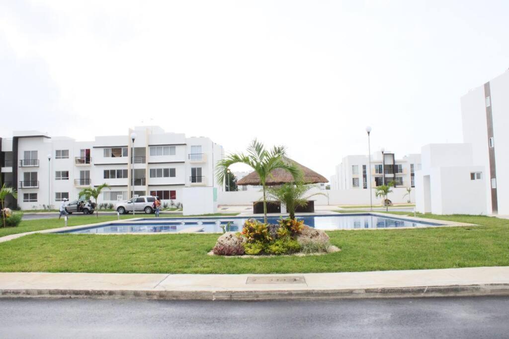 Depa De Playa C/Alberca Cerca De La 5A Avenida Apartment Playa del Carmen Luaran gambar